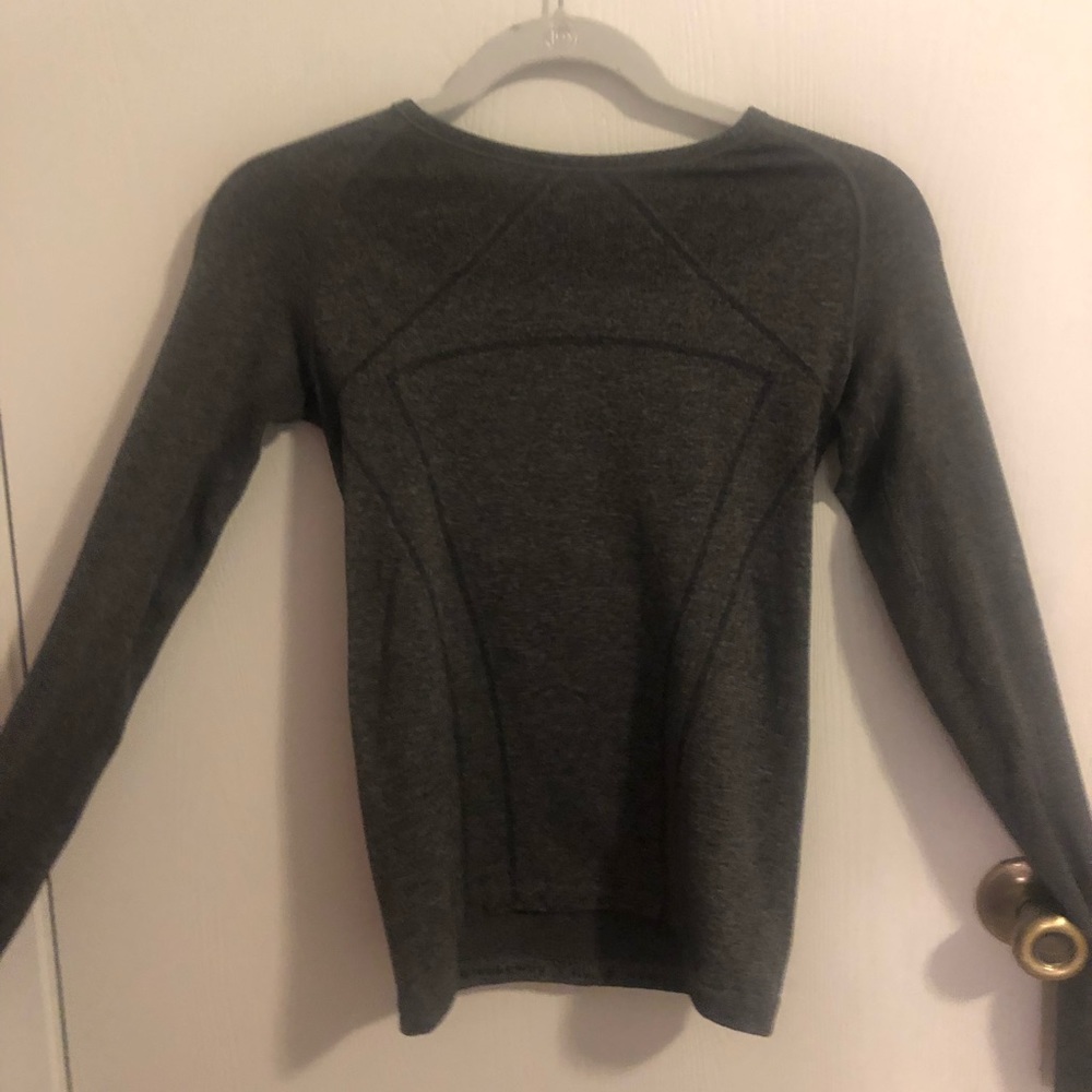 Ivivva long sleeve